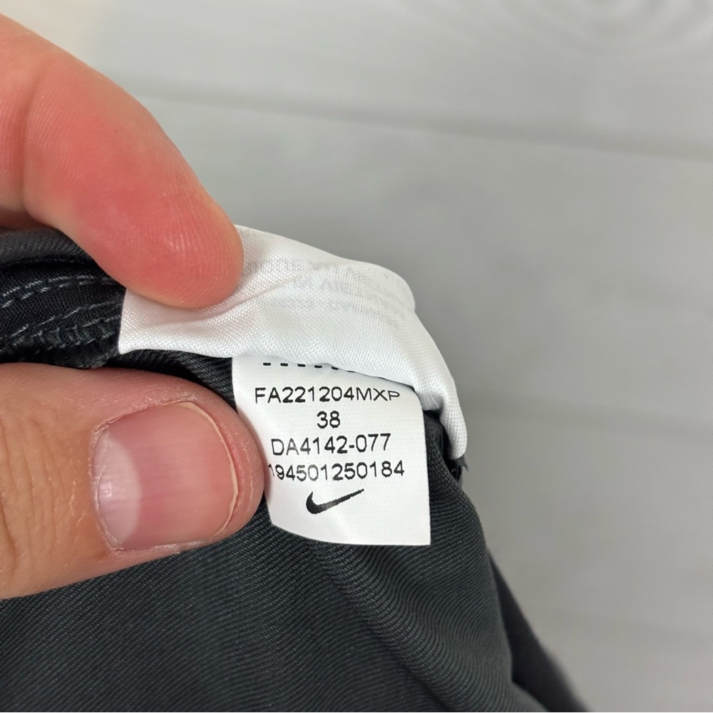 Nike Golf Dri-Fit UV Chino Shorts Dark Gray NWT Size 38 - Picture 9 of 11